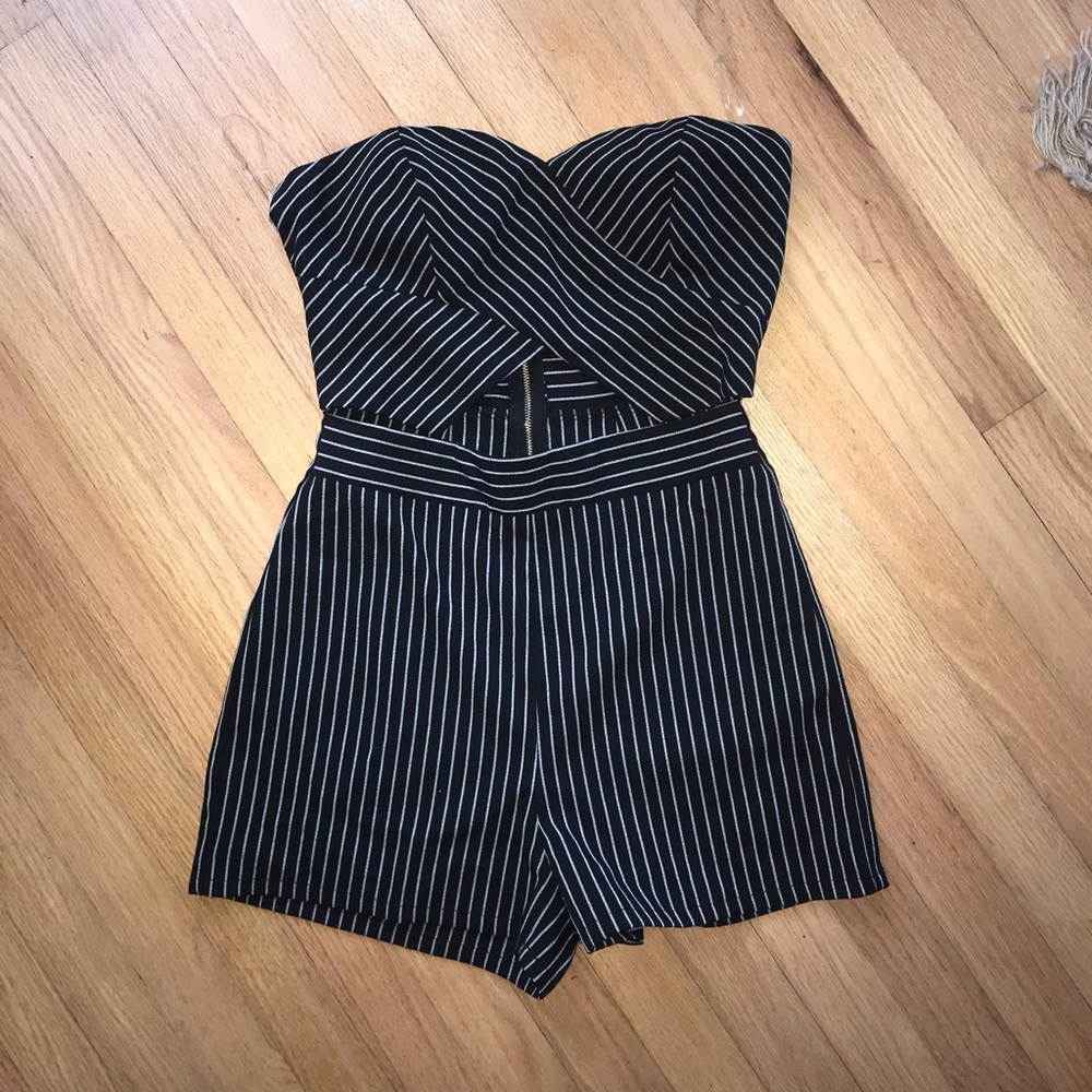 Privy romper